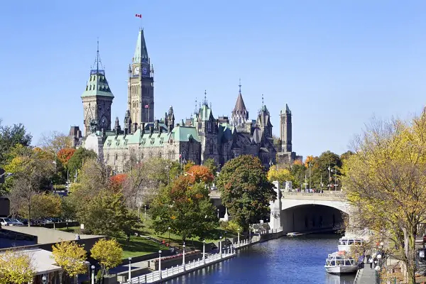 chuyển phát nhanh đi canada